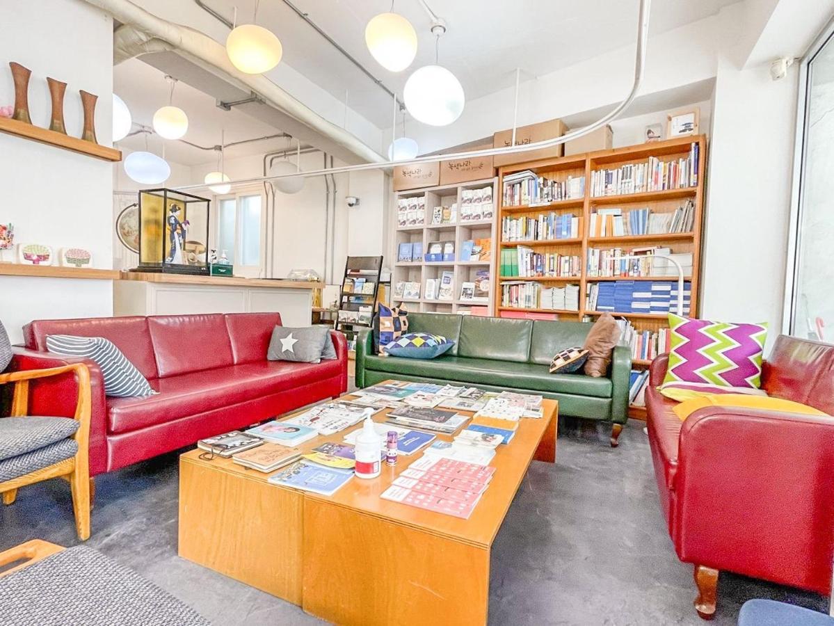Empathy Guesthouse Daegu Buitenkant foto